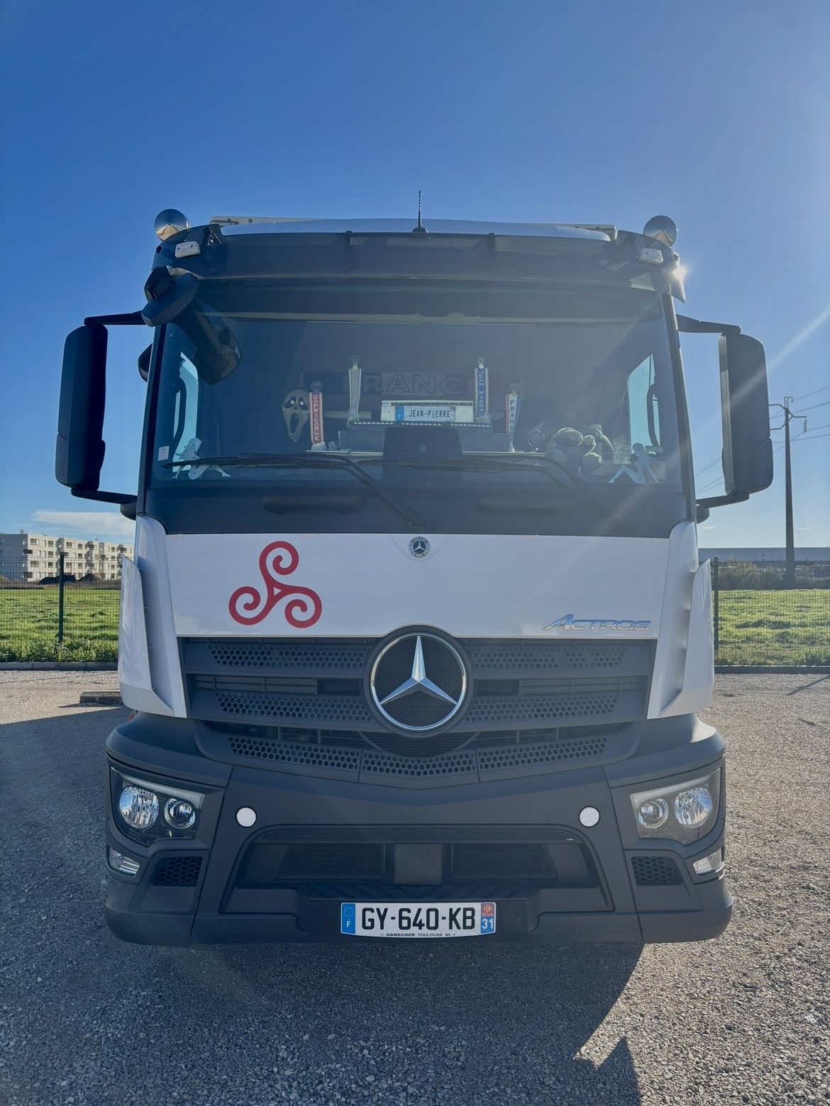 Camion Mercedes Actros Urgence Absolue — Groupe LPE
