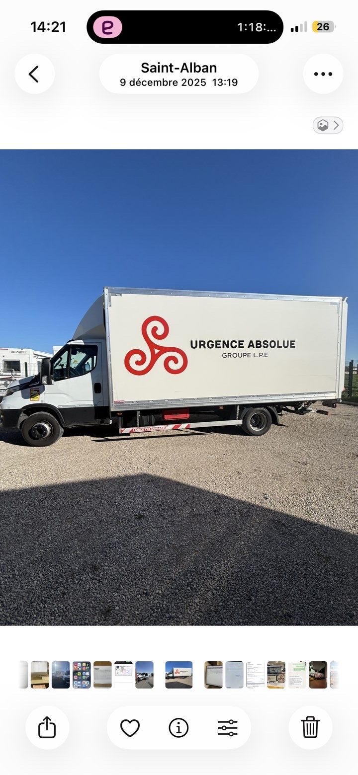 Camion caisse Urgence Absolue dédié à un transport en exclusivité